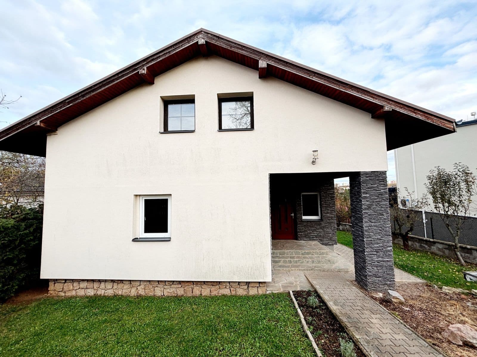 Prenájom domu 185 m², pozemek 640 m², Zaječí, Praha, Praha Prenájom domu 185 m², pozemek 640 m², Zaječí, Praha, Praha