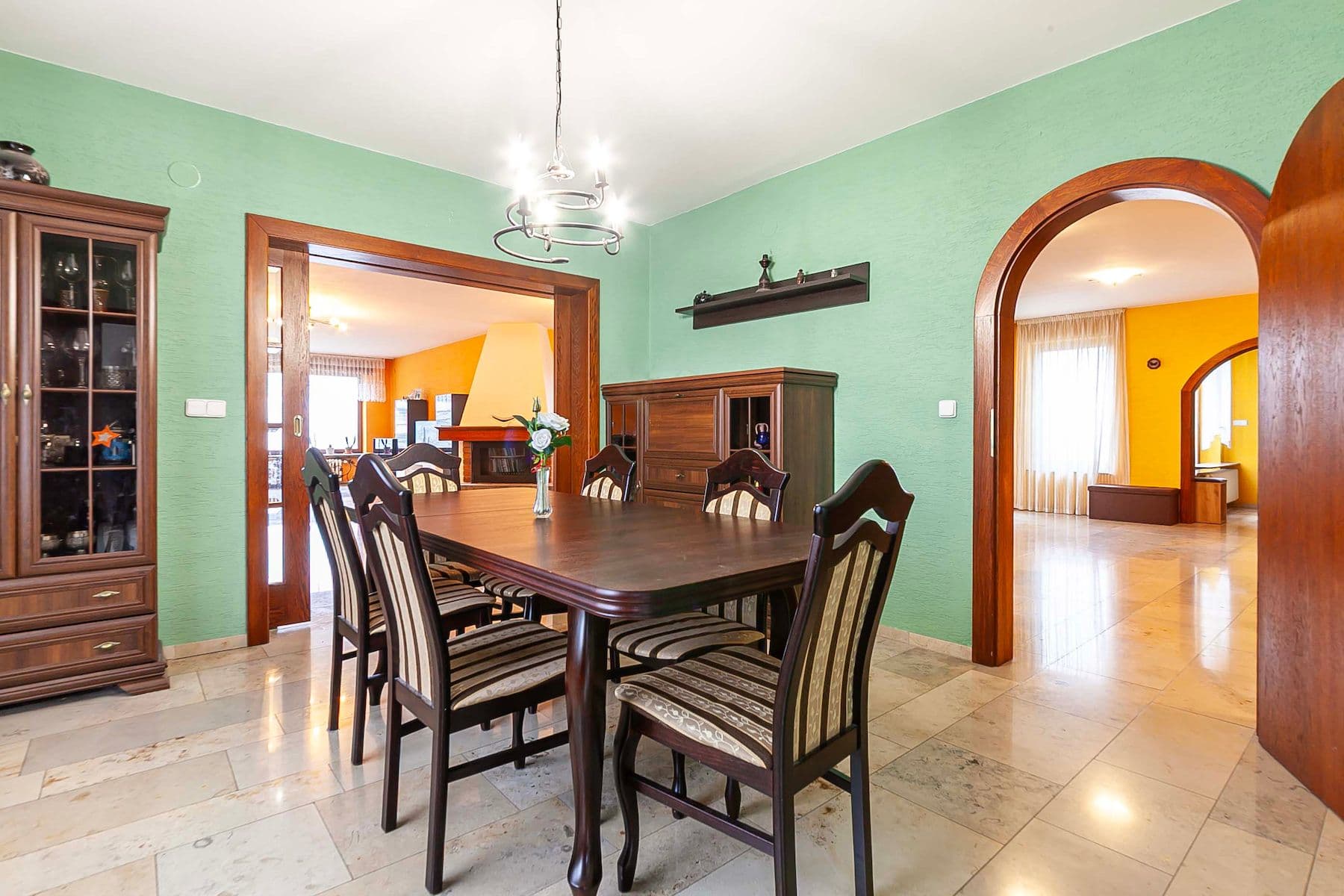 Predaj domu 565 m², pozemek 1.464 m², Na Slovanech, Zruč-Senec, Plzeňský kraj Predaj domu 565 m², pozemek 1.464 m², Na Slovanech, Zruč-Senec, Plzeňský kraj