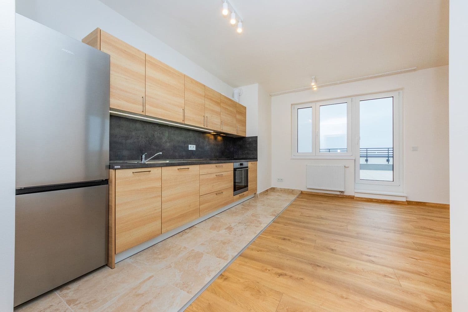 Prenájom bytu 3-izbový 63 m², Miloše Havla, Praha, Praha Prenájom bytu 3-izbový 63 m², Miloše Havla, Praha, Praha