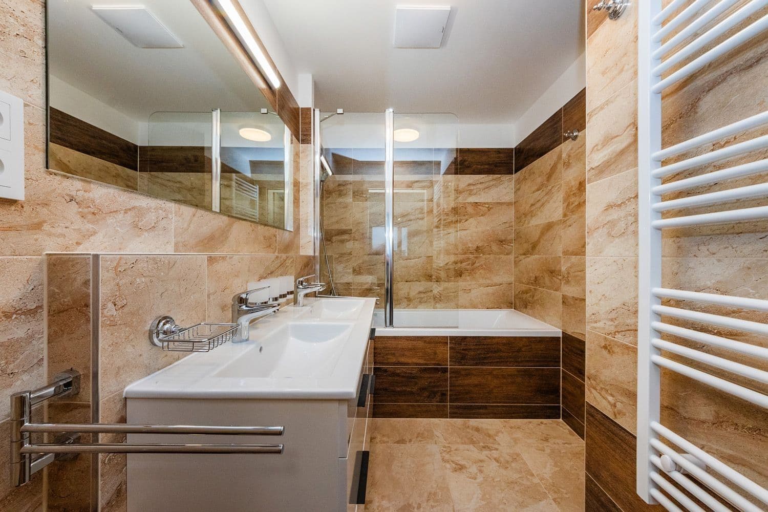 Prenájom bytu 3-izbový 63 m², Miloše Havla, Praha, Praha Prenájom bytu 3-izbový 63 m², Miloše Havla, Praha, Praha