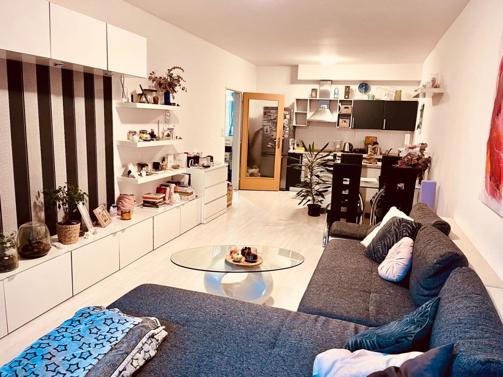 Prenájom bytu 2-izbový 55 m², Pod Harfou, Praha, Praha Prenájom bytu 2-izbový 55 m², Pod Harfou, Praha, Praha