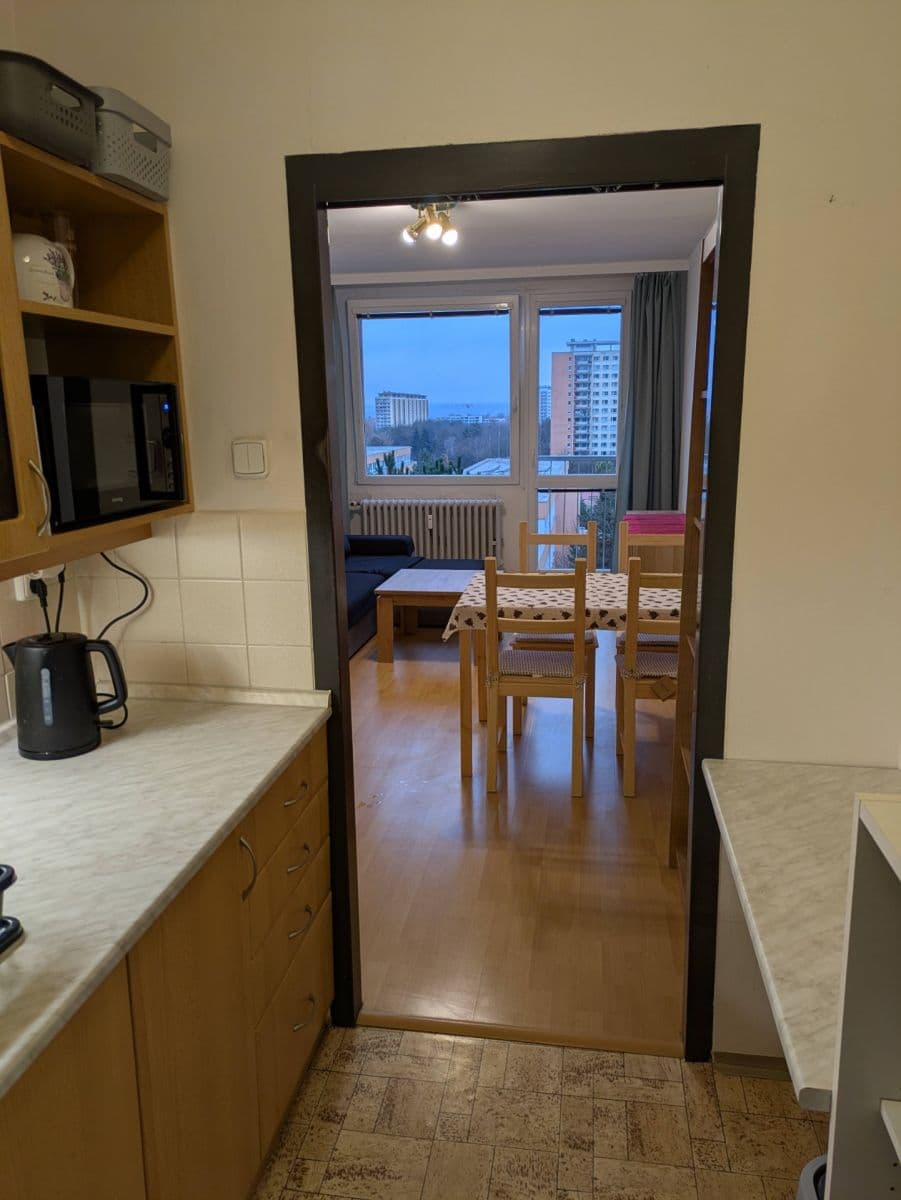 Prenájom bytu 2-izbový 46 m², Famfulíkova, Praha, Praha Prenájom bytu 2-izbový 46 m², Famfulíkova, Praha, Praha
