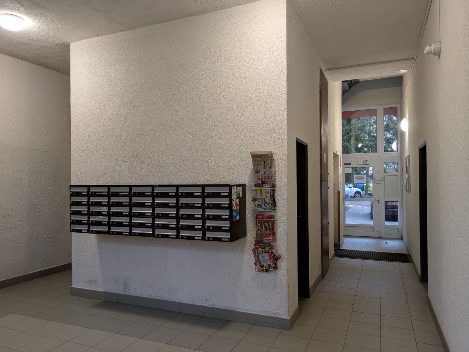 Prenájom bytu 2-izbový 46 m², Famfulíkova, Praha, Praha Prenájom bytu 2-izbový 46 m², Famfulíkova, Praha, Praha