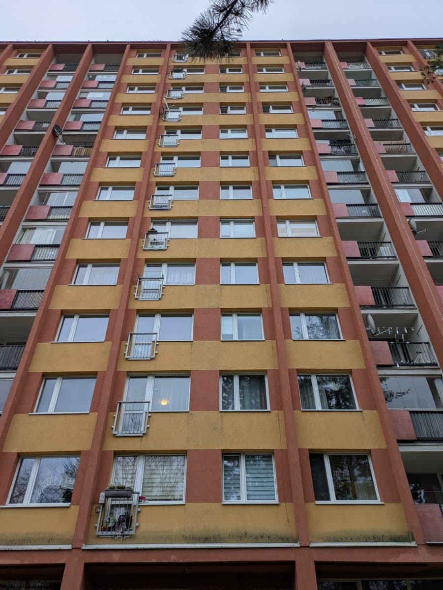 Prenájom bytu 2-izbový 46 m², Famfulíkova, Praha, Praha Prenájom bytu 2-izbový 46 m², Famfulíkova, Praha, Praha