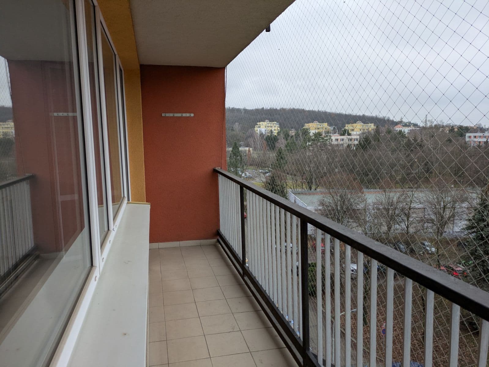 Prenájom bytu 2-izbový 46 m², Famfulíkova, Praha, Praha Prenájom bytu 2-izbový 46 m², Famfulíkova, Praha, Praha