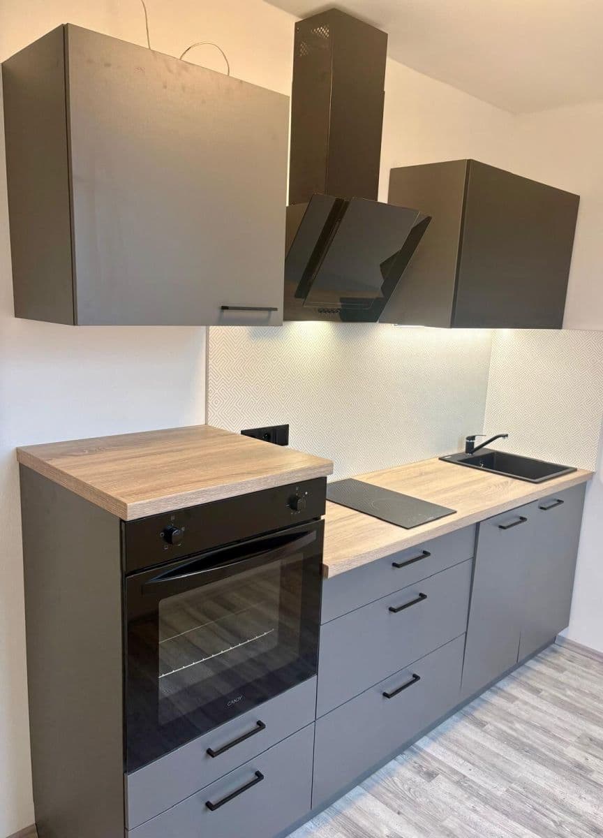 Predaj bytu 2-izbový 54 m², Bušanovice, Jihočeský kraj Predaj bytu 2-izbový 54 m², Bušanovice, Jihočeský kraj