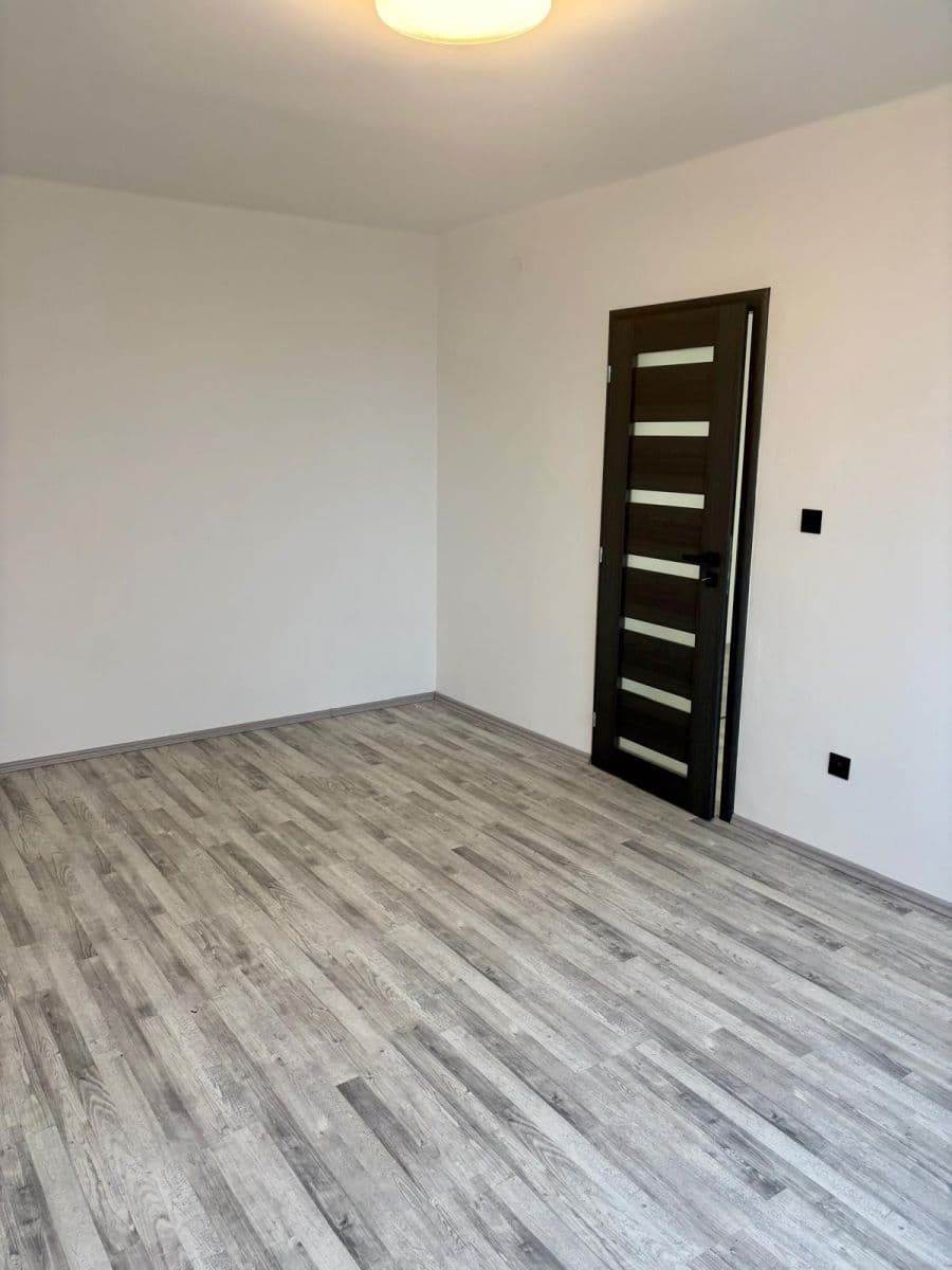 Predaj bytu 2-izbový 54 m², Bušanovice, Jihočeský kraj Predaj bytu 2-izbový 54 m², Bušanovice, Jihočeský kraj