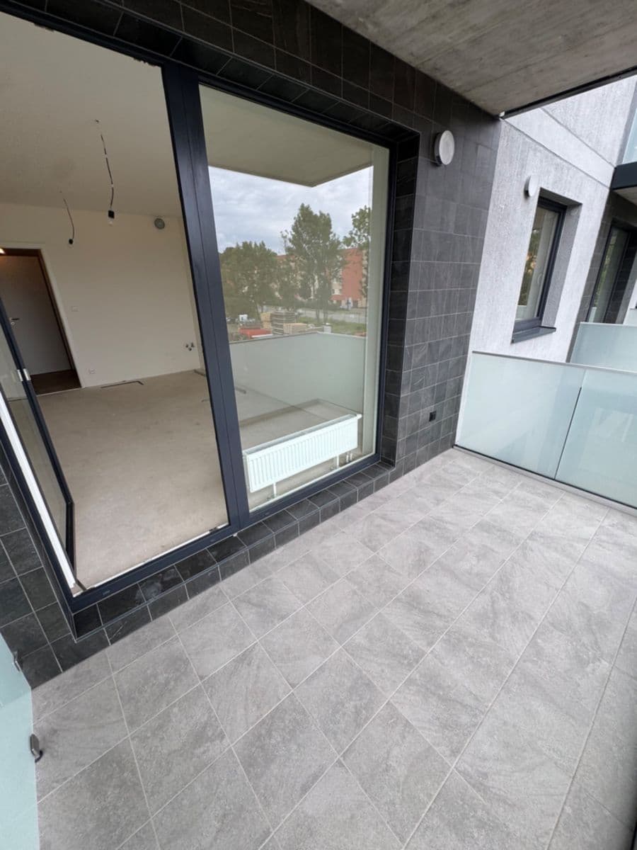 Predaj bytu 1-izbový 33 m², Čakovická, Praha, Praha Predaj bytu 1-izbový 33 m², Čakovická, Praha, Praha