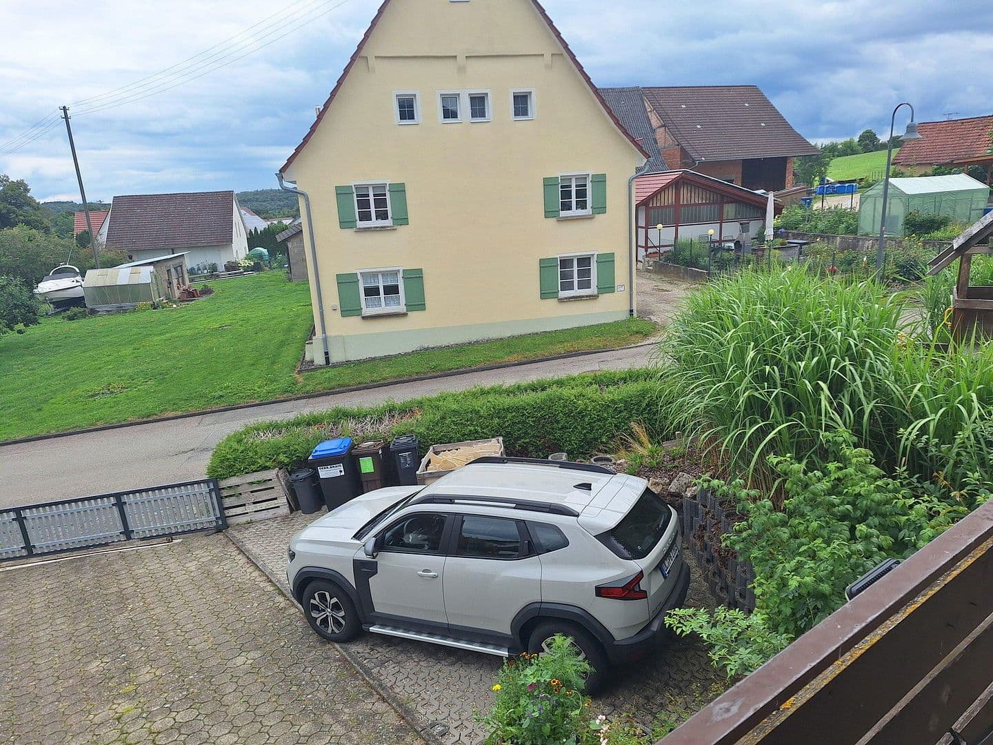 Predaj domu 100 m², pozemek 1.000 m², Emeringen, Bádensko-Wurttembersko Predaj domu 100 m², pozemek 1.000 m², Emeringen, Bádensko-Wurttembersko