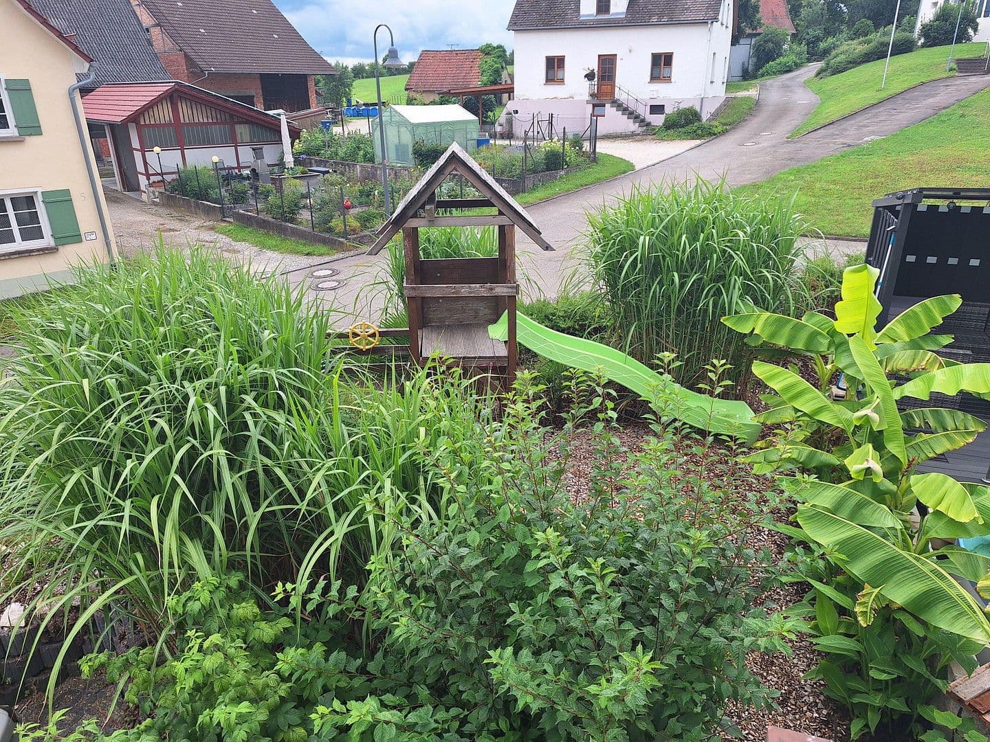 Predaj domu 100 m², pozemek 1.000 m², Emeringen, Bádensko-Wurttembersko Predaj domu 100 m², pozemek 1.000 m², Emeringen, Bádensko-Wurttembersko