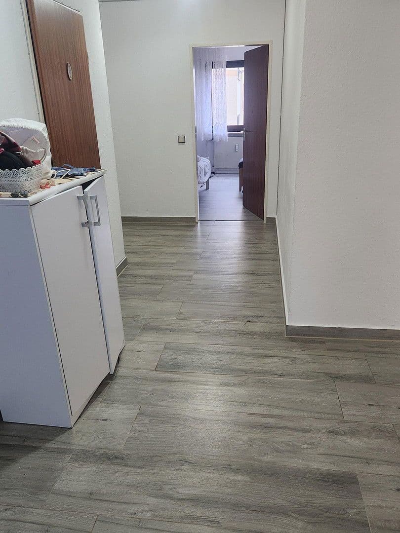 Prenájom bytu 3-izbový 90 m², Goethestr. 1, Heilbronn, Bádensko-Wurttembersko Prenájom bytu 3-izbový 90 m², Goethestr. 1, Heilbronn, Bádensko-Wurttembersko