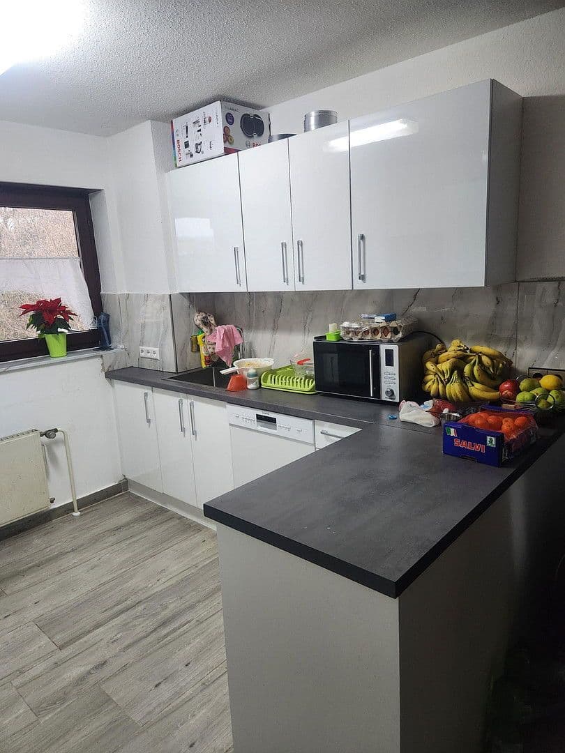 Prenájom bytu 3-izbový 90 m², Goethestr. 1, Heilbronn, Bádensko-Wurttembersko Prenájom bytu 3-izbový 90 m², Goethestr. 1, Heilbronn, Bádensko-Wurttembersko