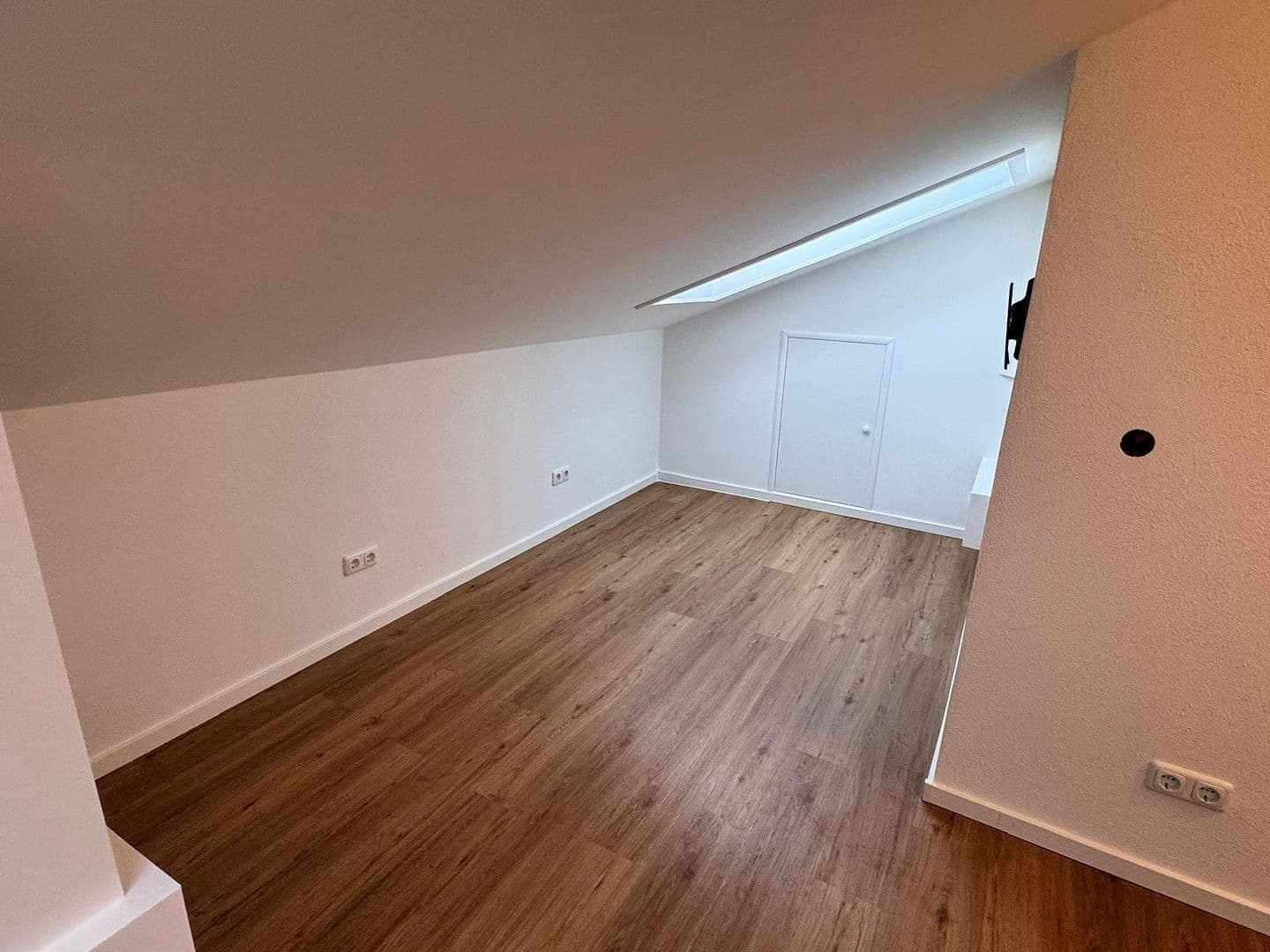 Prenájom bytu 1-izbový 15 m², Rottach-Egern, Bavorsko Prenájom bytu 1-izbový 15 m², Rottach-Egern, Bavorsko