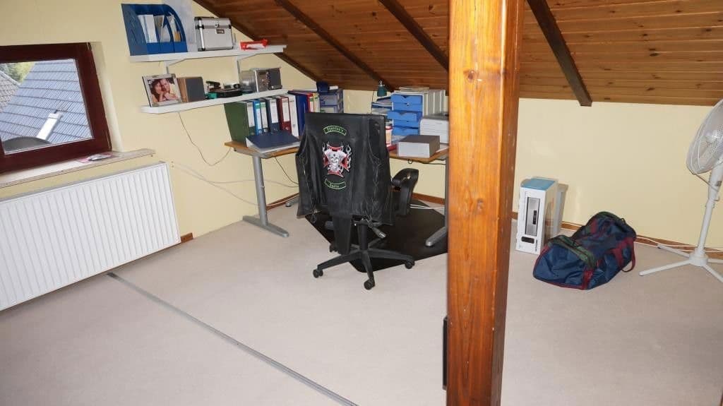 Predaj domu 96 m², pozemek 224 m², Falkenseer Chaussee, 174D, Berlin - Spandau, Berlín Predaj domu 96 m², pozemek 224 m², Falkenseer Chaussee, 174D, Berlin - Spandau, Berlín