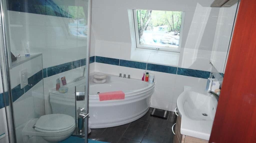 Predaj domu 96 m², pozemek 224 m², Falkenseer Chaussee, 174D, Berlin - Spandau, Berlín Predaj domu 96 m², pozemek 224 m², Falkenseer Chaussee, 174D, Berlin - Spandau, Berlín