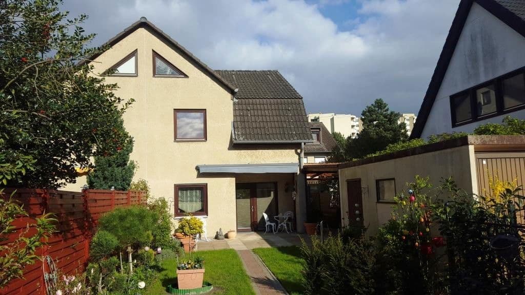 Predaj domu 96 m², pozemek 224 m², Falkenseer Chaussee, 174D, Berlin - Spandau, Berlín Predaj domu 96 m², pozemek 224 m², Falkenseer Chaussee, 174D, Berlin - Spandau, Berlín