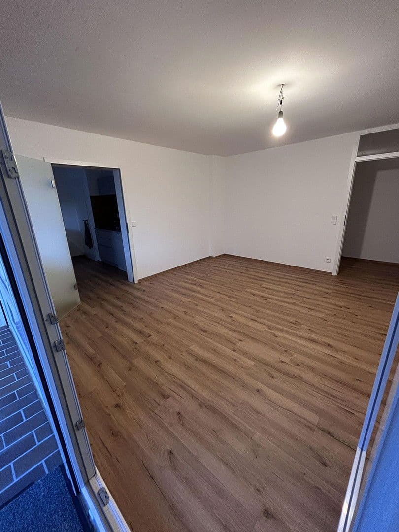 Prenájom bytu 2-izbový 74 m², Stuttgarter Straße 80, Geislingen an der Steige, Bádensko-Wurttembersko Prenájom bytu 2-izbový 74 m², Stuttgarter Straße 80, Geislingen an der Steige, Bádensko-Wurttembersko