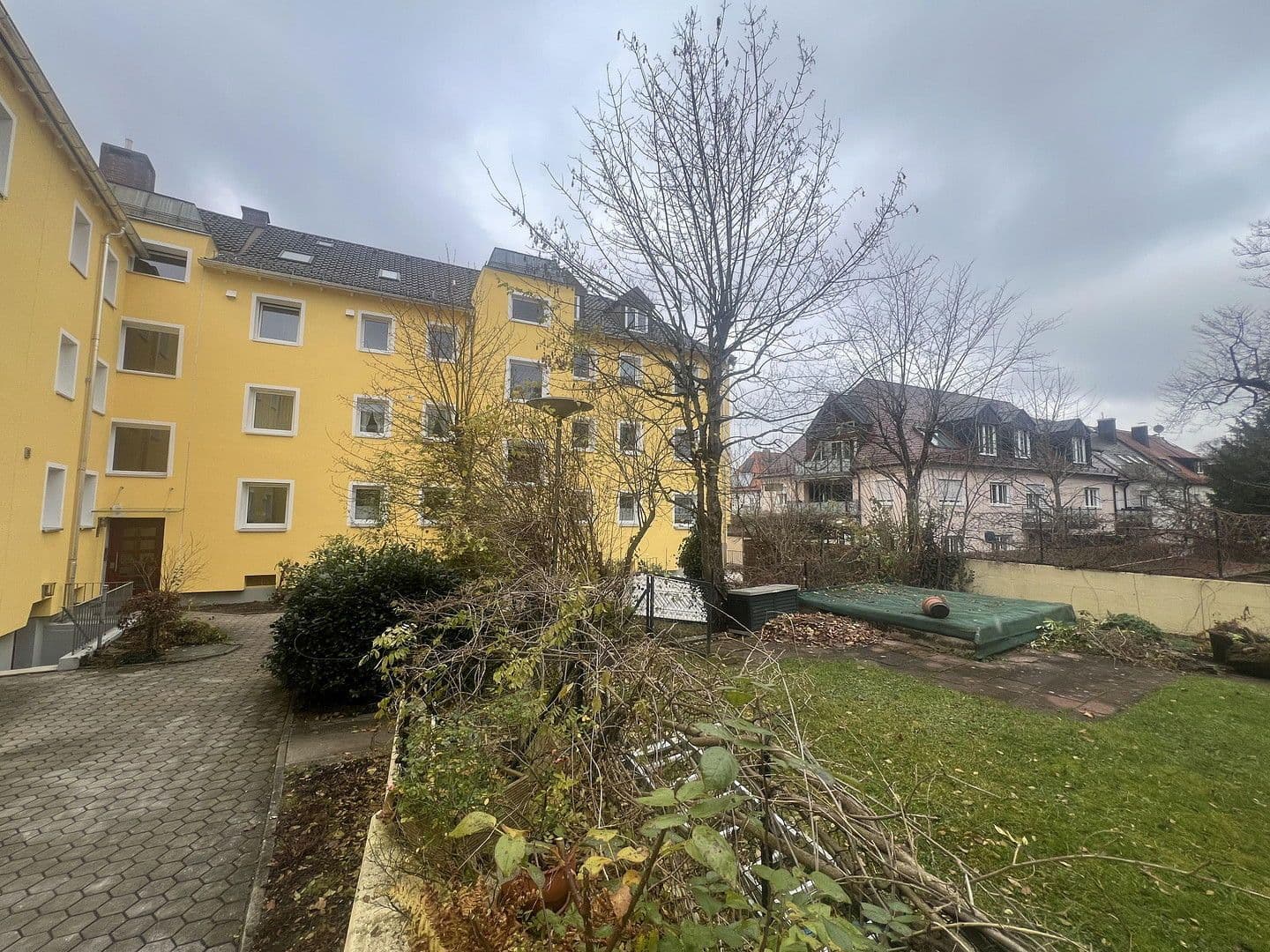 Prenájom bytu 1-izbový 71 m², Königswarter Str 35, München, Bavorsko Prenájom bytu 1-izbový 71 m², Königswarter Str 35, München, Bavorsko