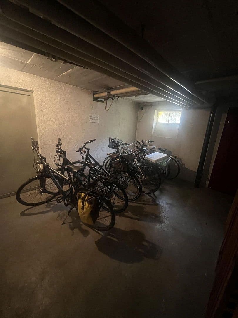 Prenájom bytu 1-izbový 71 m², Königswarter Str 35, München, Bavorsko Prenájom bytu 1-izbový 71 m², Königswarter Str 35, München, Bavorsko