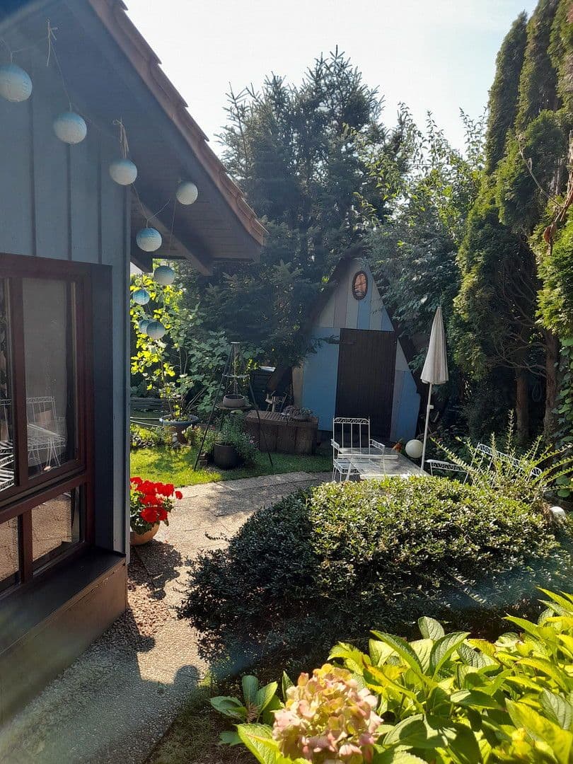 Predaj domu 250 m², pozemek 675 m², Kleines Wiesental, Bádensko-Wurttembersko Predaj domu 250 m², pozemek 675 m², Kleines Wiesental, Bádensko-Wurttembersko