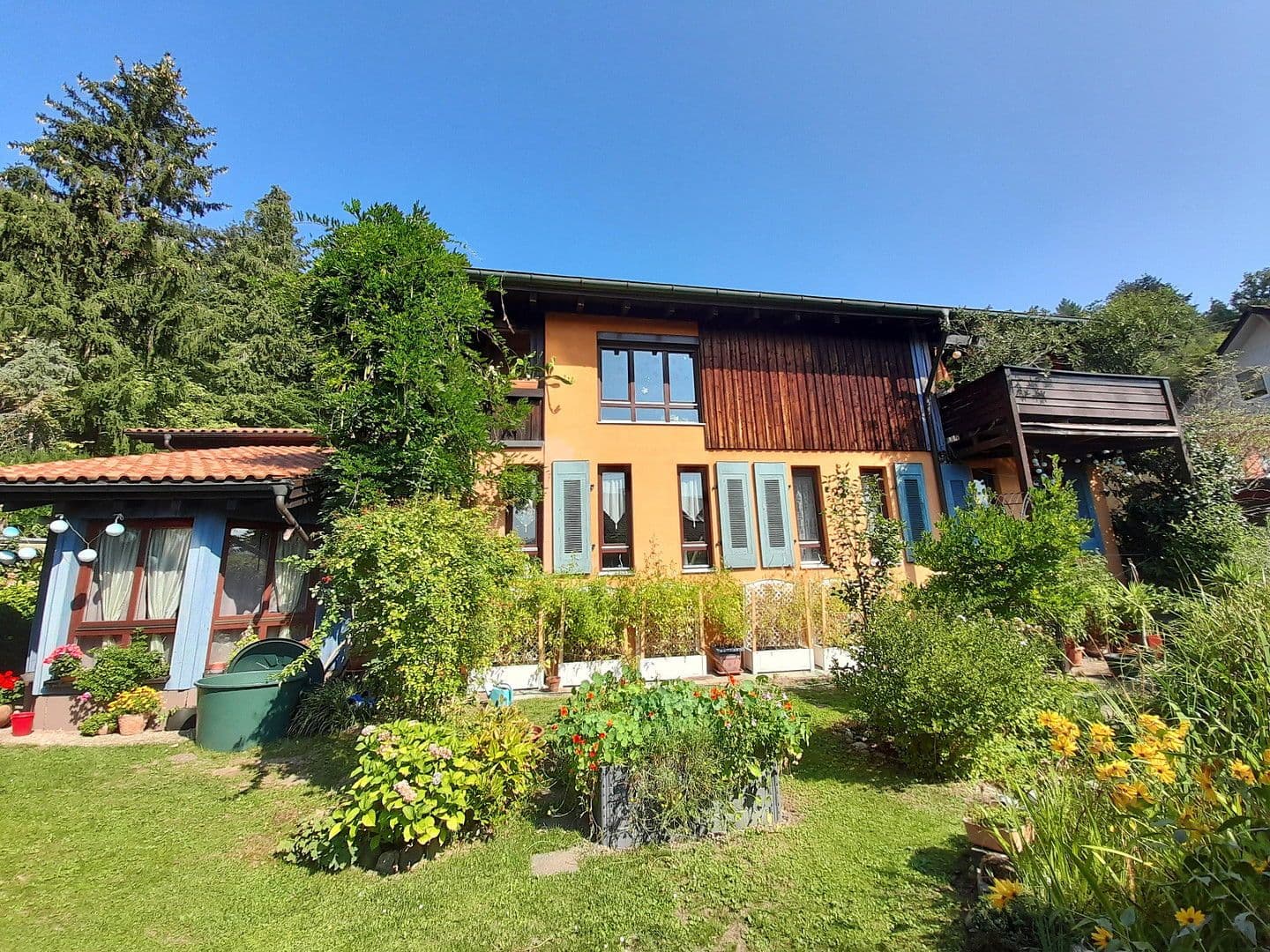 Predaj domu 250 m², pozemek 675 m², Kleines Wiesental, Bádensko-Wurttembersko Predaj domu 250 m², pozemek 675 m², Kleines Wiesental, Bádensko-Wurttembersko