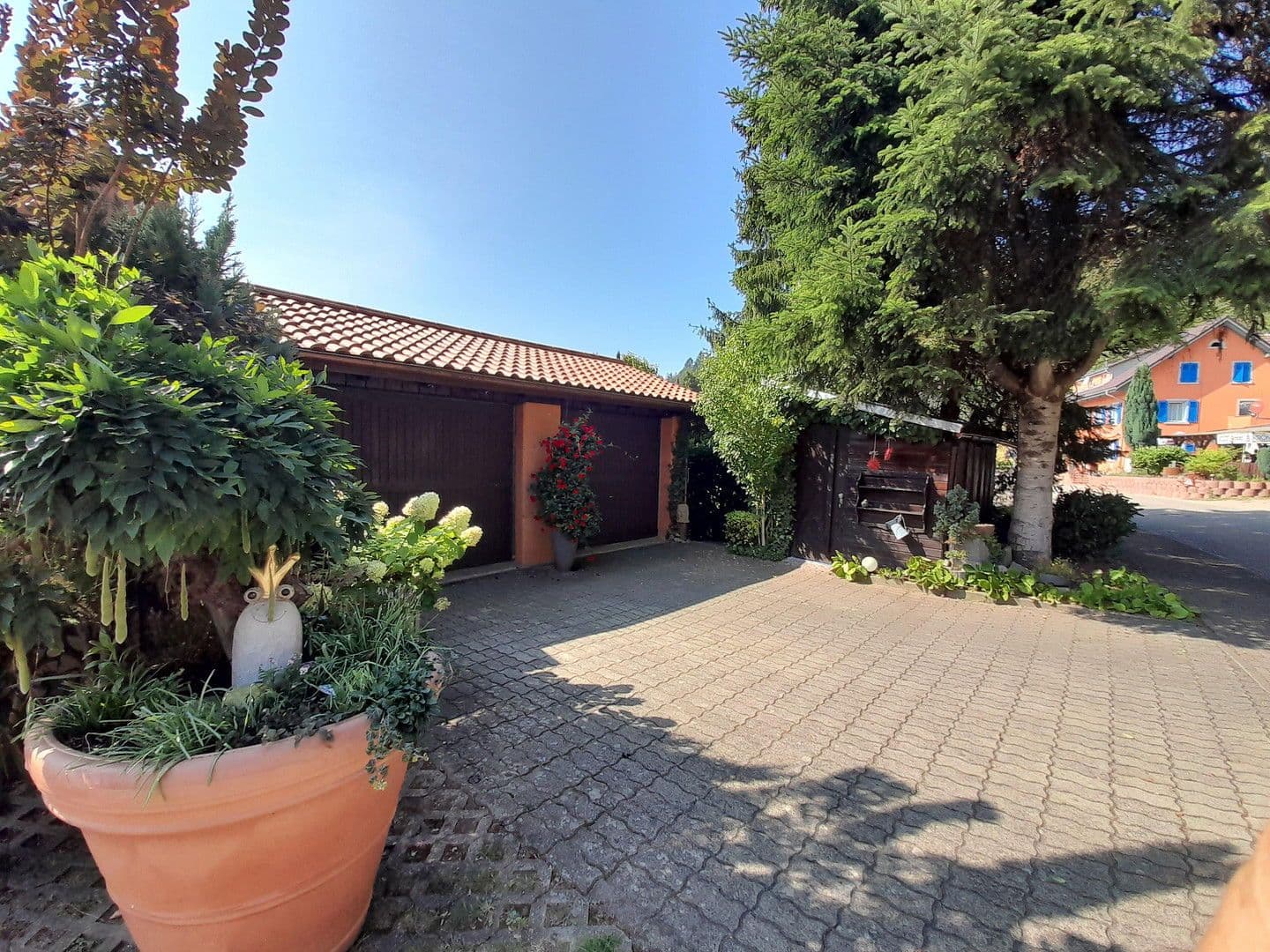 Predaj domu 250 m², pozemek 675 m², Kleines Wiesental, Bádensko-Wurttembersko Predaj domu 250 m², pozemek 675 m², Kleines Wiesental, Bádensko-Wurttembersko