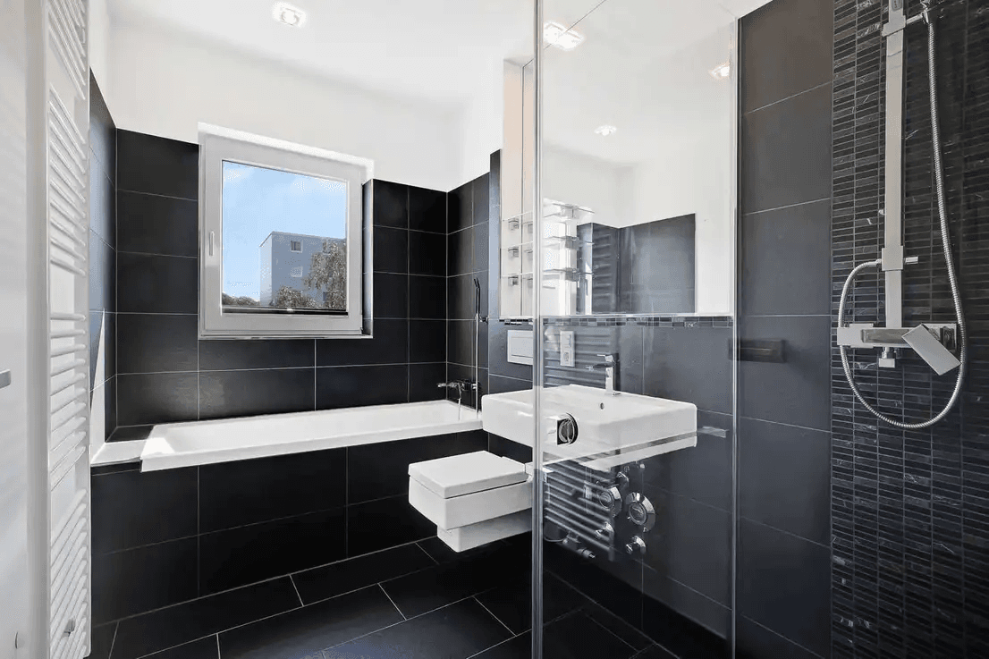 Prenájom bytu 2-izbový 67 m², Spandauer Damm 237, Berlin, Berlín Prenájom bytu 2-izbový 67 m², Spandauer Damm 237, Berlin, Berlín