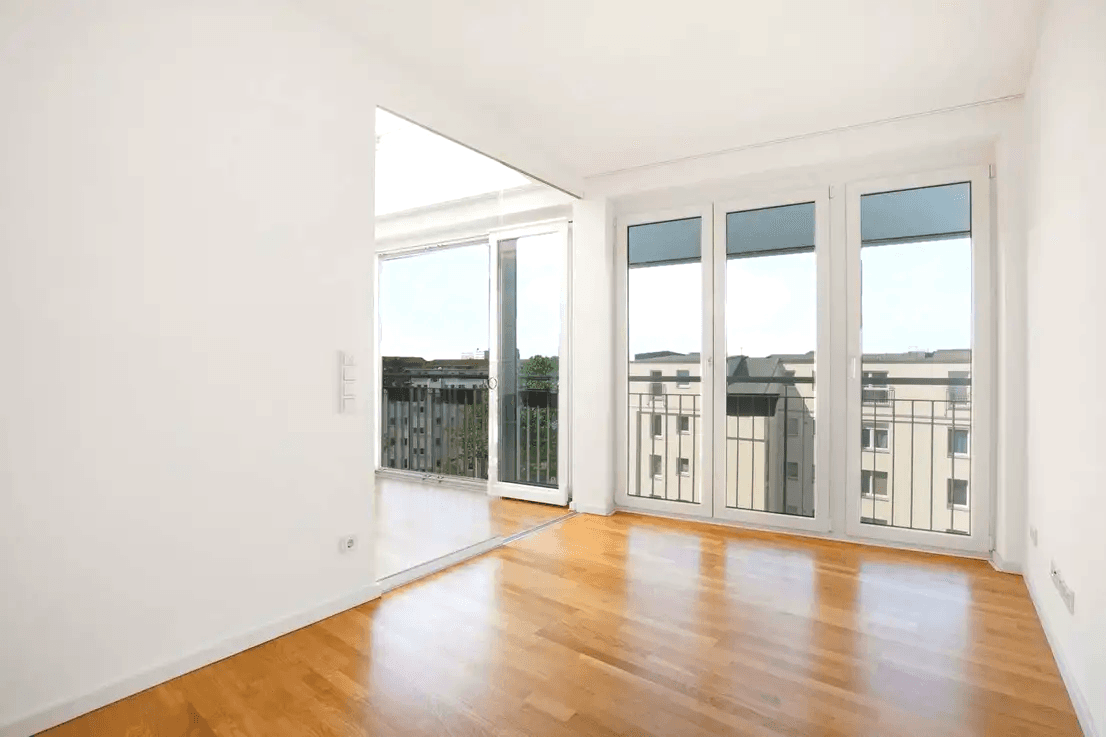 Prenájom bytu 2-izbový 67 m², Spandauer Damm 237, Berlin, Berlín Prenájom bytu 2-izbový 67 m², Spandauer Damm 237, Berlin, Berlín