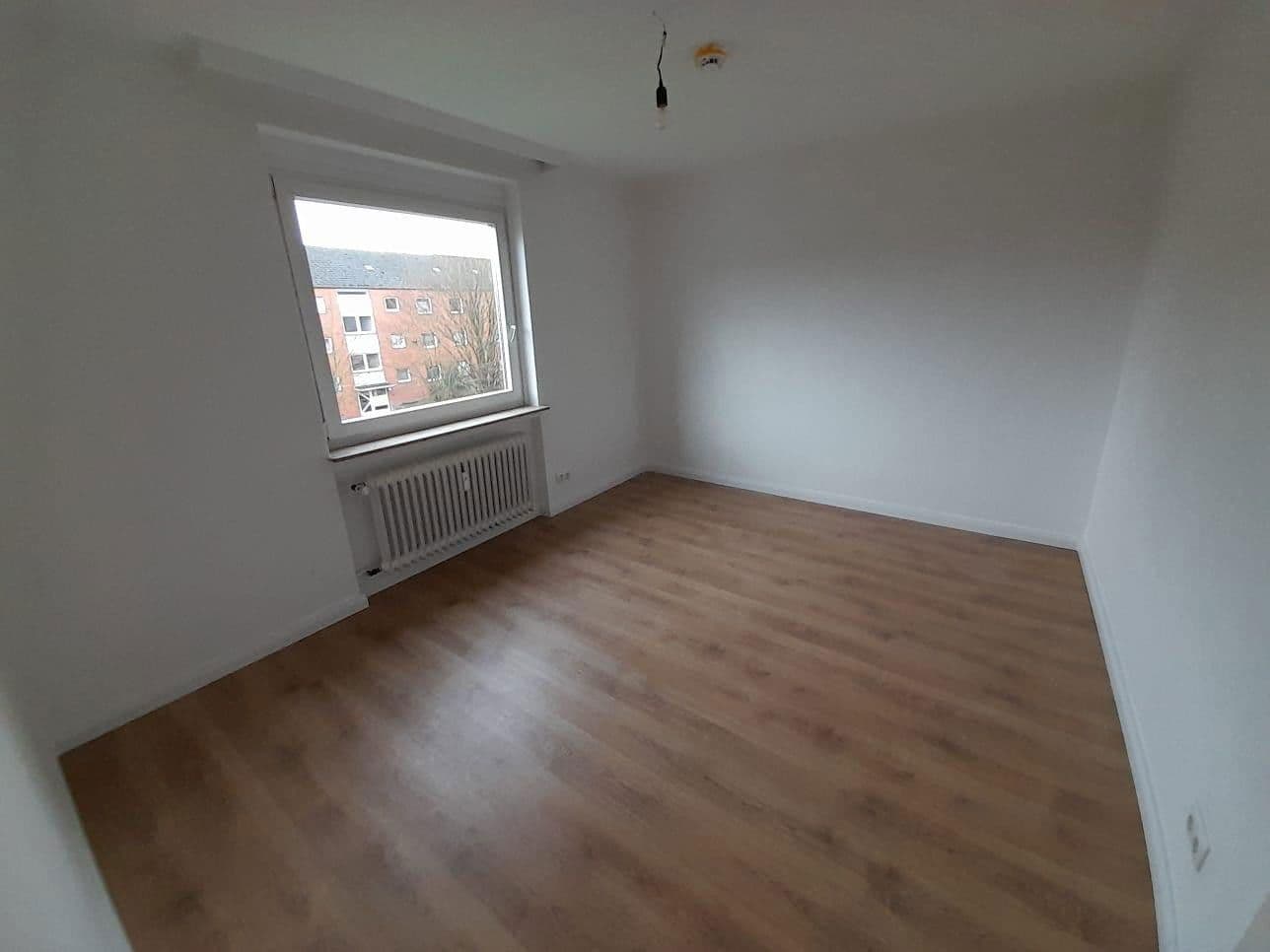 Prenájom bytu 4-izbový 86 m², Pappelstraße 8, Visselhövede, Dolné Sasko Prenájom bytu 4-izbový 86 m², Pappelstraße 8, Visselhövede, Dolné Sasko