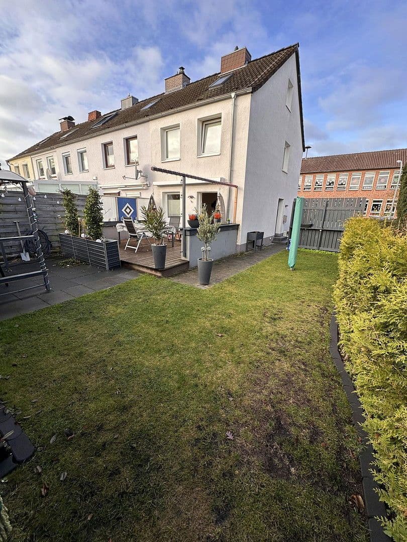 Predaj domu 90 m², pozemek 196 m², Bad Schwartau, Šlezvicko-Holštajnsko Predaj domu 90 m², pozemek 196 m², Bad Schwartau, Šlezvicko-Holštajnsko