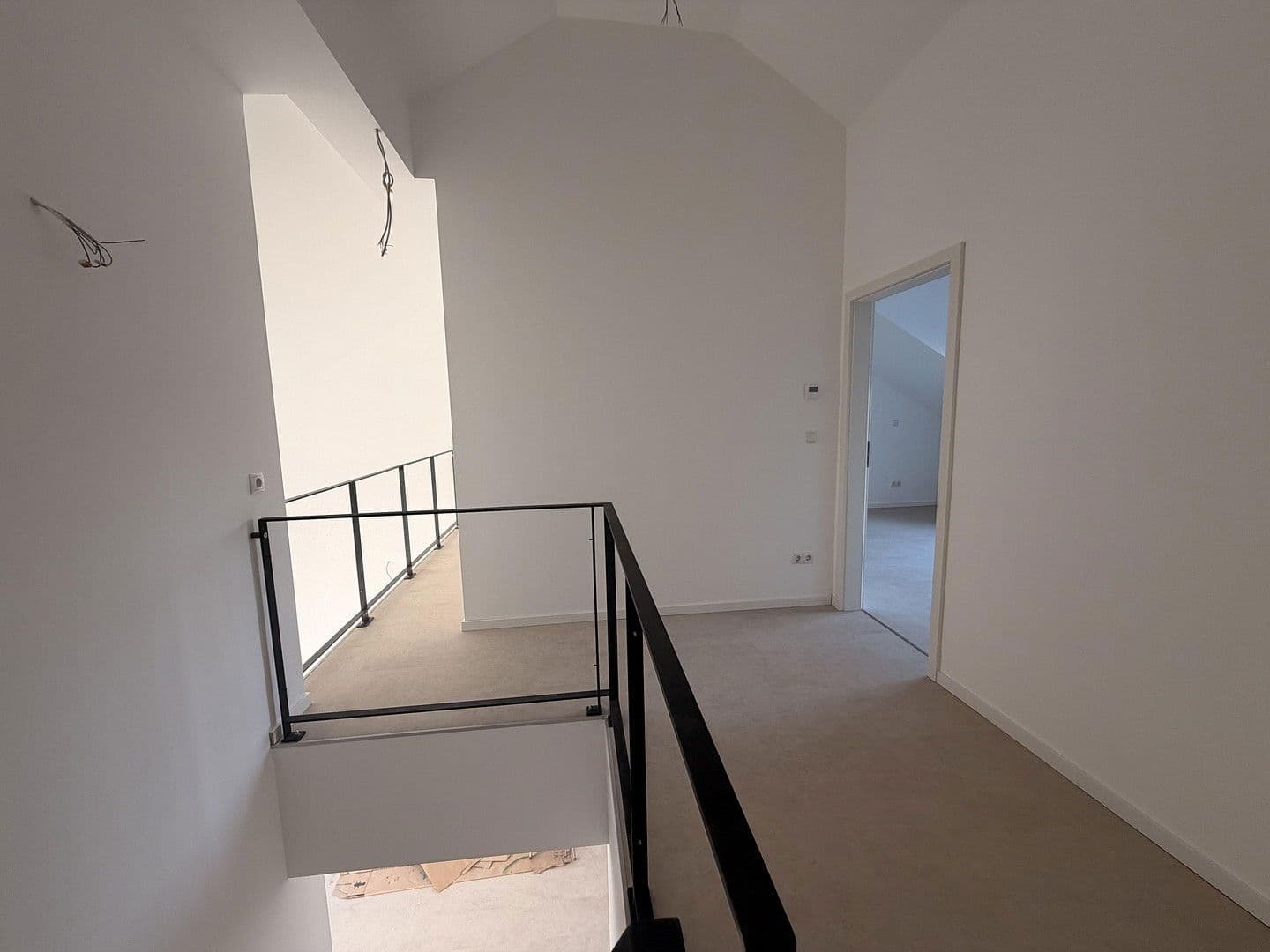 Prenájom bytu 4-izbový 144 m², Neuhofer Straße 45, Mannheim, Bádensko-Wurttembersko Prenájom bytu 4-izbový 144 m², Neuhofer Straße 45, Mannheim, Bádensko-Wurttembersko