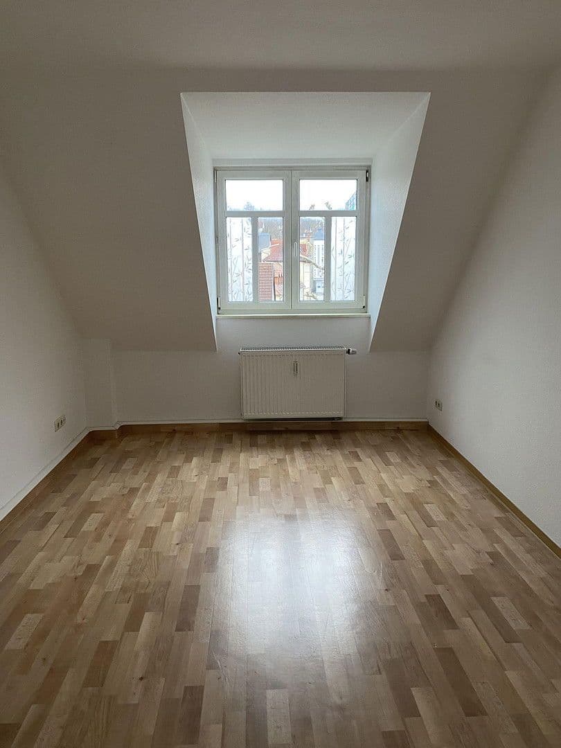 Prenájom bytu 2-izbový 40 m², Altenburger Straße 7, Schmölln, Durínsko Prenájom bytu 2-izbový 40 m², Altenburger Straße 7, Schmölln, Durínsko