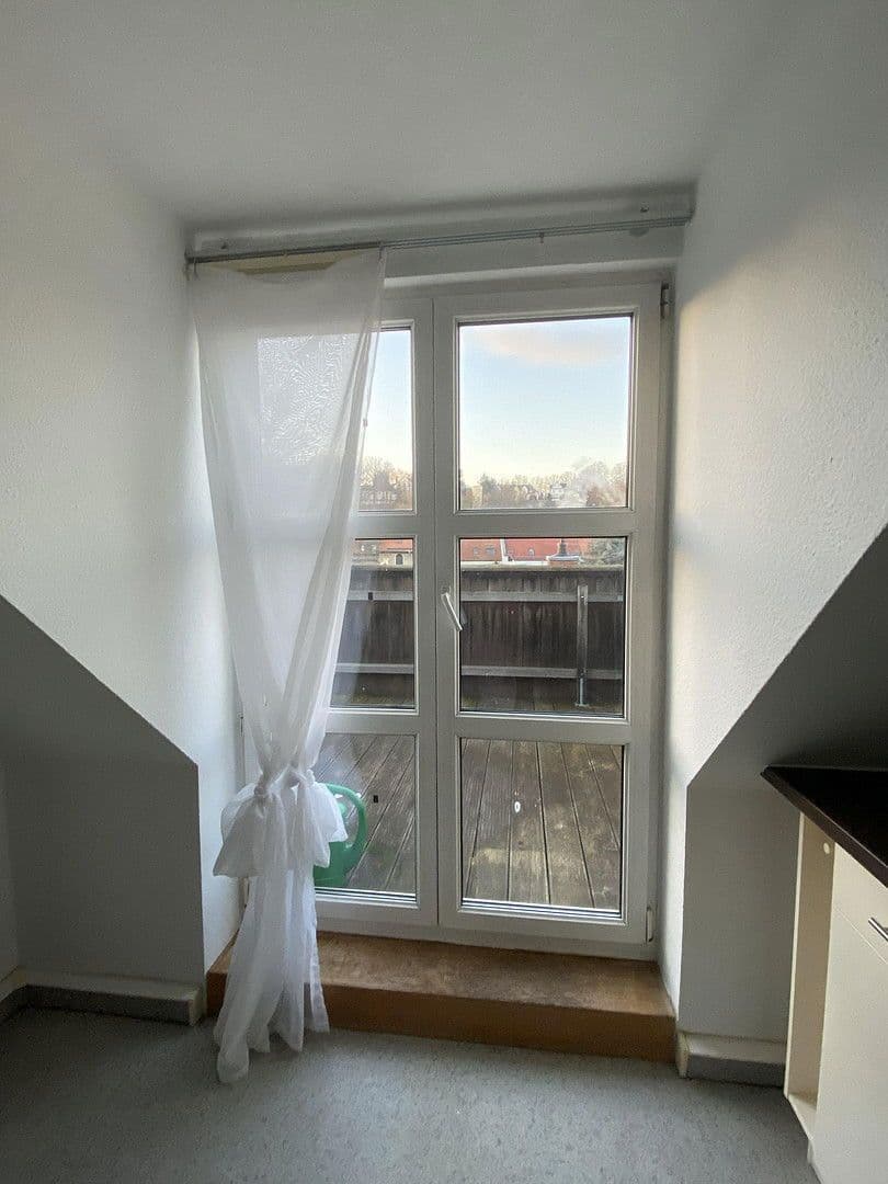 Prenájom bytu 2-izbový 40 m², Altenburger Straße 7, Schmölln, Durínsko Prenájom bytu 2-izbový 40 m², Altenburger Straße 7, Schmölln, Durínsko