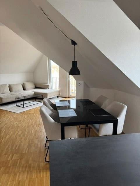 Prenájom bytu 2-izbový 63 m², Fürth Bayern, Bavorsko Prenájom bytu 2-izbový 63 m², Fürth Bayern, Bavorsko