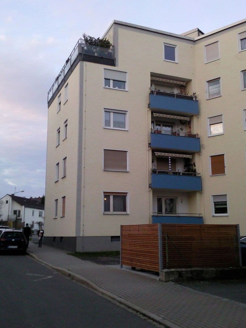 Predaj bytu 3-izbový 73 m², Rehbühlstr. 9, Weiden/Opf., Bavorsko Predaj bytu 3-izbový 73 m², Rehbühlstr. 9, Weiden/Opf., Bavorsko