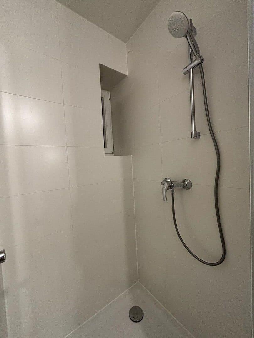 Prenájom bytu 2-izbový 57 m², Berlin, Berlín Prenájom bytu 2-izbový 57 m², Berlin, Berlín