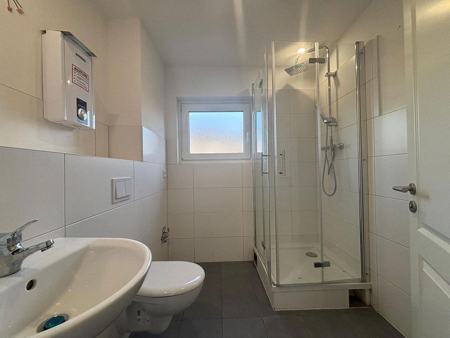 Prenájom bytu 1-izbový 45 m², Berlin, Berlín Prenájom bytu 1-izbový 45 m², Berlin, Berlín