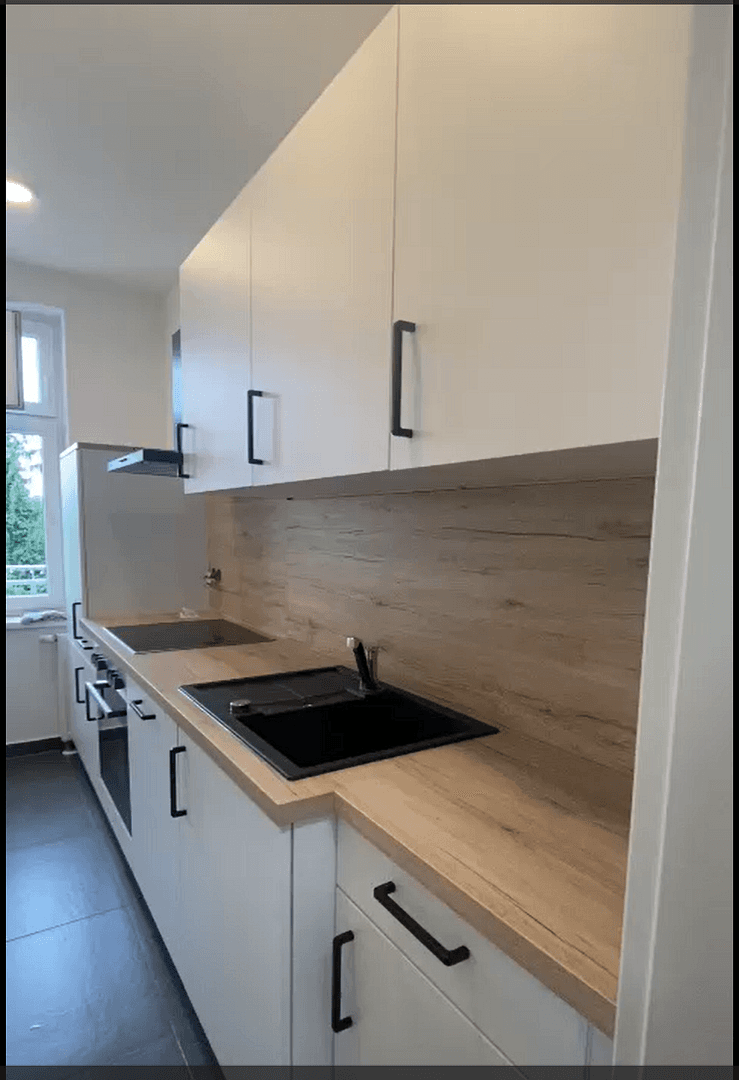 Prenájom bytu 3-izbový 62 m², Kieler Str.45, Leipzig, Sasko Prenájom bytu 3-izbový 62 m², Kieler Str.45, Leipzig, Sasko