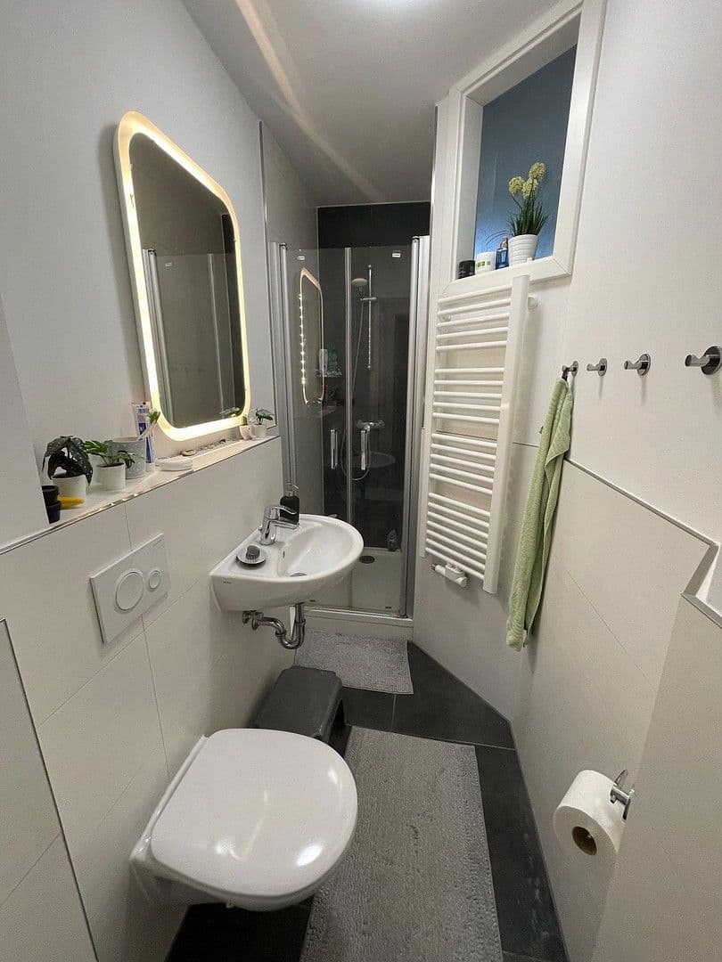 Prenájom bytu 3-izbový 62 m², Kieler Str.45, Leipzig, Sasko Prenájom bytu 3-izbový 62 m², Kieler Str.45, Leipzig, Sasko