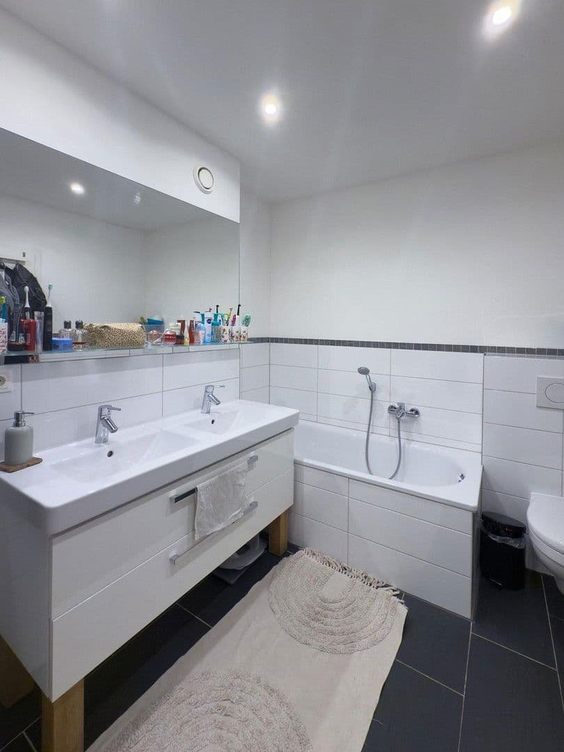 Predaj domu 141 m², pozemek 196 m², Bad Kreuznach, Porýnie-Falcko Predaj domu 141 m², pozemek 196 m², Bad Kreuznach, Porýnie-Falcko