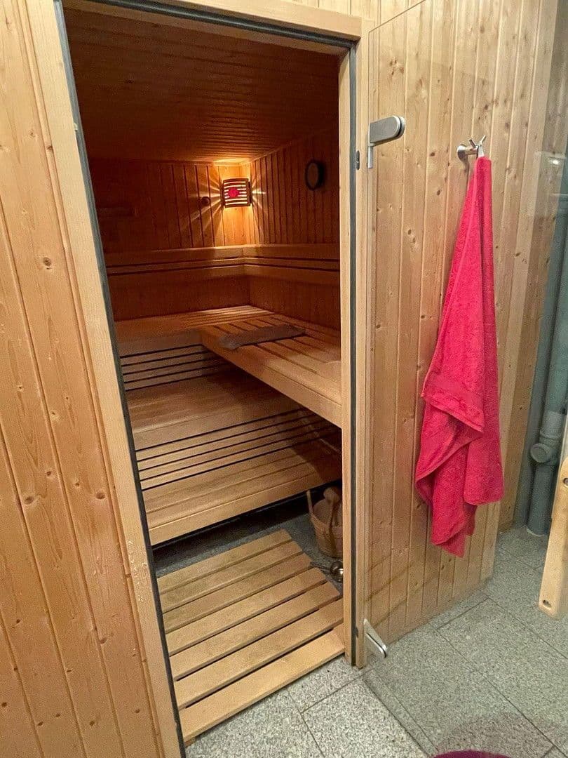 Prenájom domu 145 m², pozemek 800 m², Fischach, Bavorsko Prenájom domu 145 m², pozemek 800 m², Fischach, Bavorsko