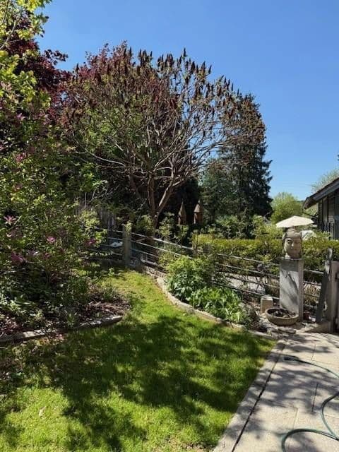 Prenájom domu 145 m², pozemek 800 m², Fischach, Bavorsko Prenájom domu 145 m², pozemek 800 m², Fischach, Bavorsko