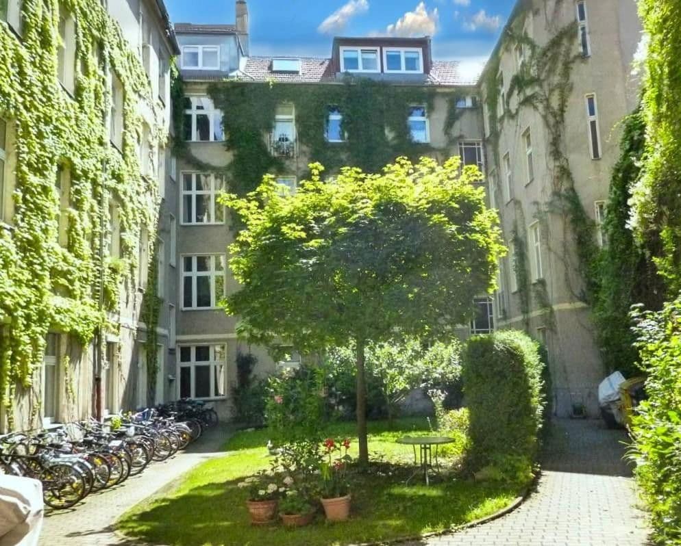 Predaj bytu 2-izbový 63 m², Berlin, Berlín Predaj bytu 2-izbový 63 m², Berlin, Berlín