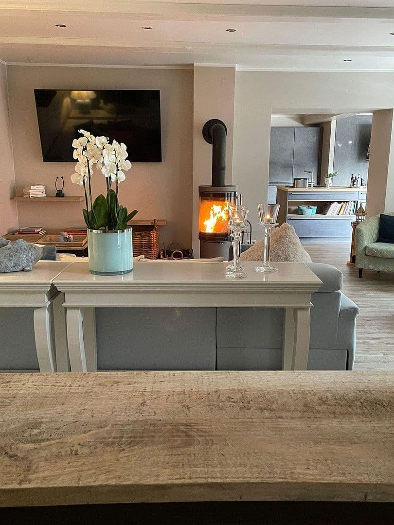 Predaj domu 200 m², pozemek 278 m², Brauereistraße 2, Krummhörn, Dolné Sasko Predaj domu 200 m², pozemek 278 m², Brauereistraße 2, Krummhörn, Dolné Sasko