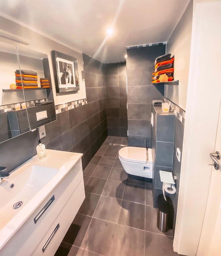 Predaj domu 200 m², pozemek 278 m², Brauereistraße 2, Krummhörn, Dolné Sasko Predaj domu 200 m², pozemek 278 m², Brauereistraße 2, Krummhörn, Dolné Sasko