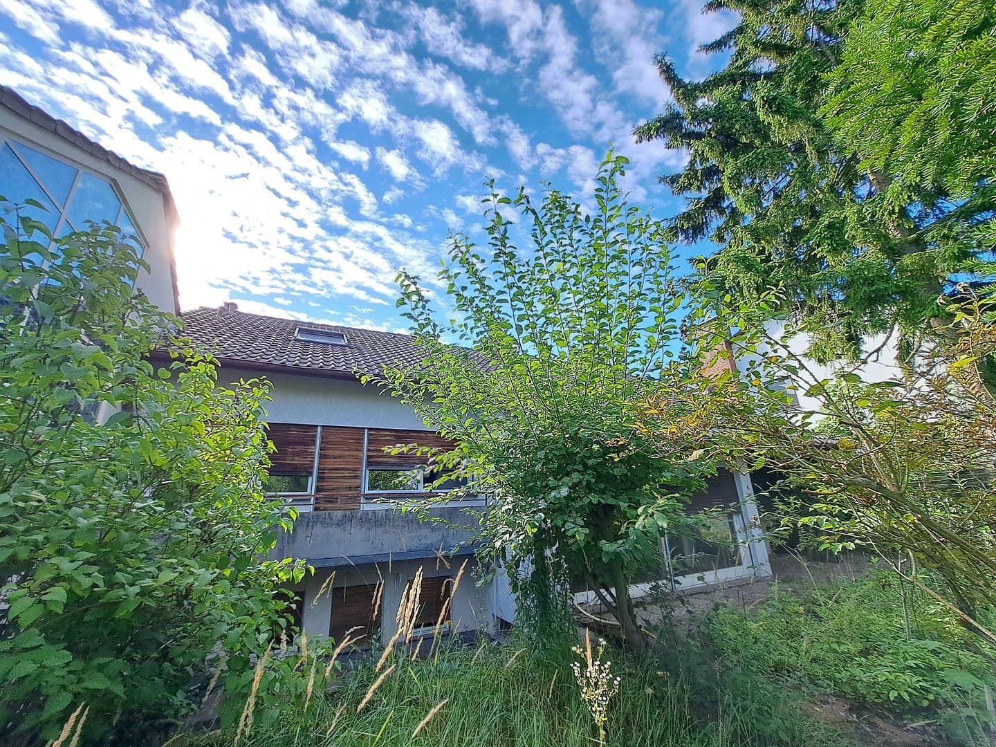 Predaj domu 180 m², pozemek 541 m², Mannheim, Bádensko-Wurttembersko Predaj domu 180 m², pozemek 541 m², Mannheim, Bádensko-Wurttembersko