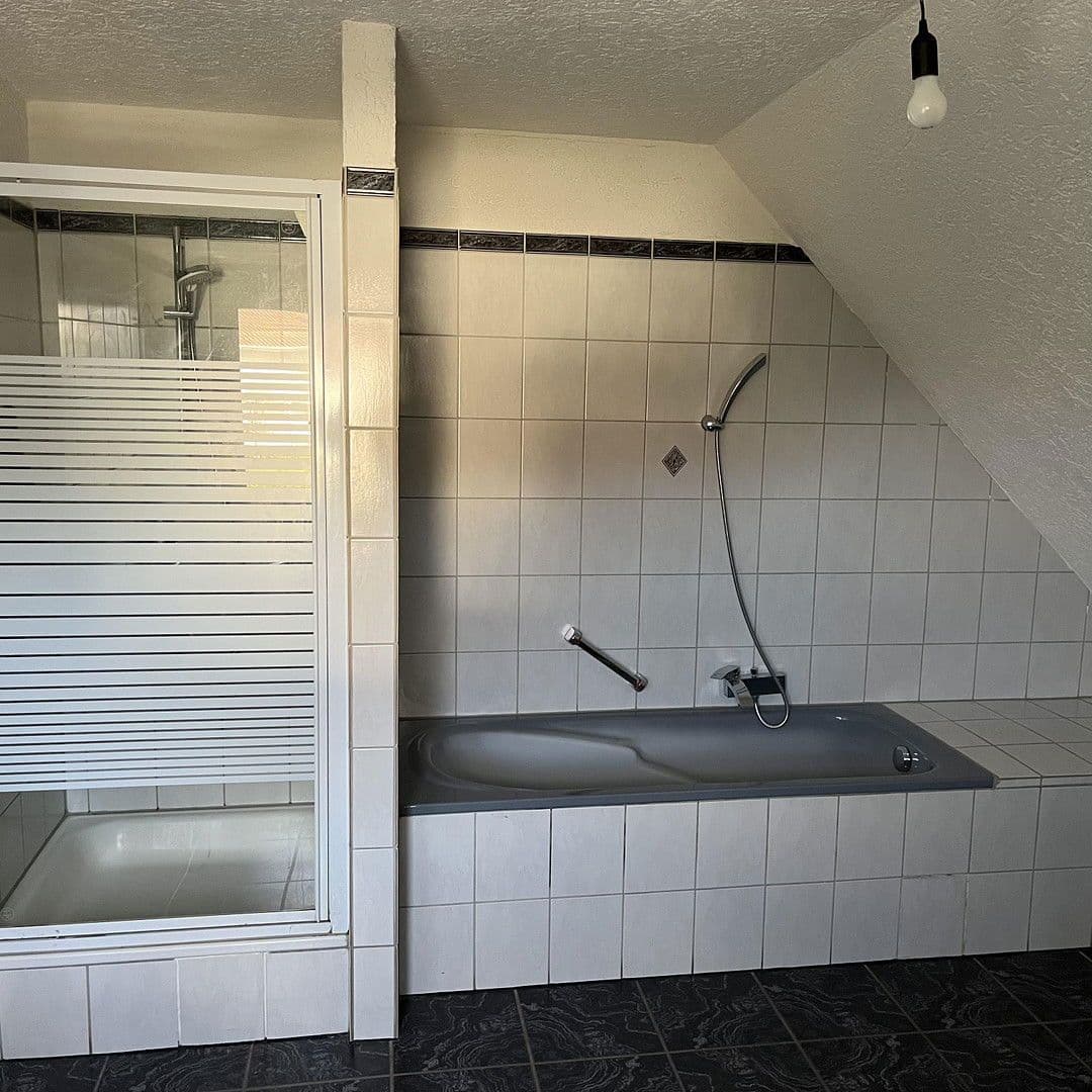 Predaj domu 307 m², pozemek 500 m², Auf der Adt 10, Saarbrücken, Sársko Predaj domu 307 m², pozemek 500 m², Auf der Adt 10, Saarbrücken, Sársko
