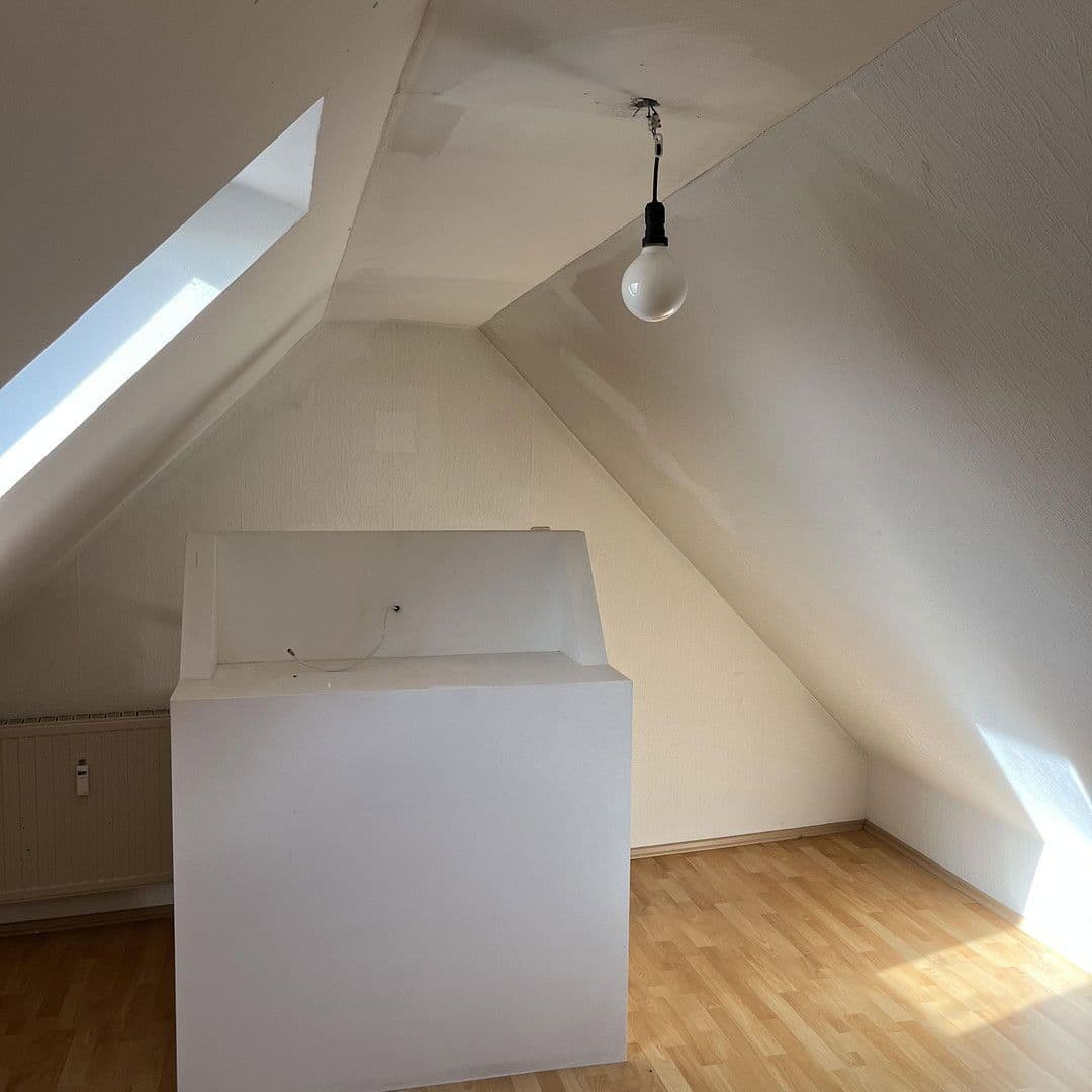 Predaj domu 307 m², pozemek 500 m², Auf der Adt 10, Saarbrücken, Sársko Predaj domu 307 m², pozemek 500 m², Auf der Adt 10, Saarbrücken, Sársko