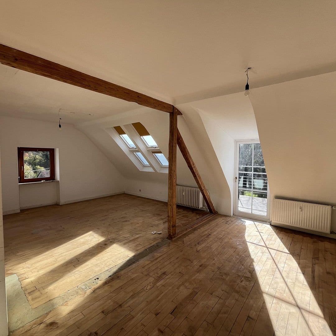 Predaj domu 307 m², pozemek 500 m², Auf der Adt 10, Saarbrücken, Sársko Predaj domu 307 m², pozemek 500 m², Auf der Adt 10, Saarbrücken, Sársko