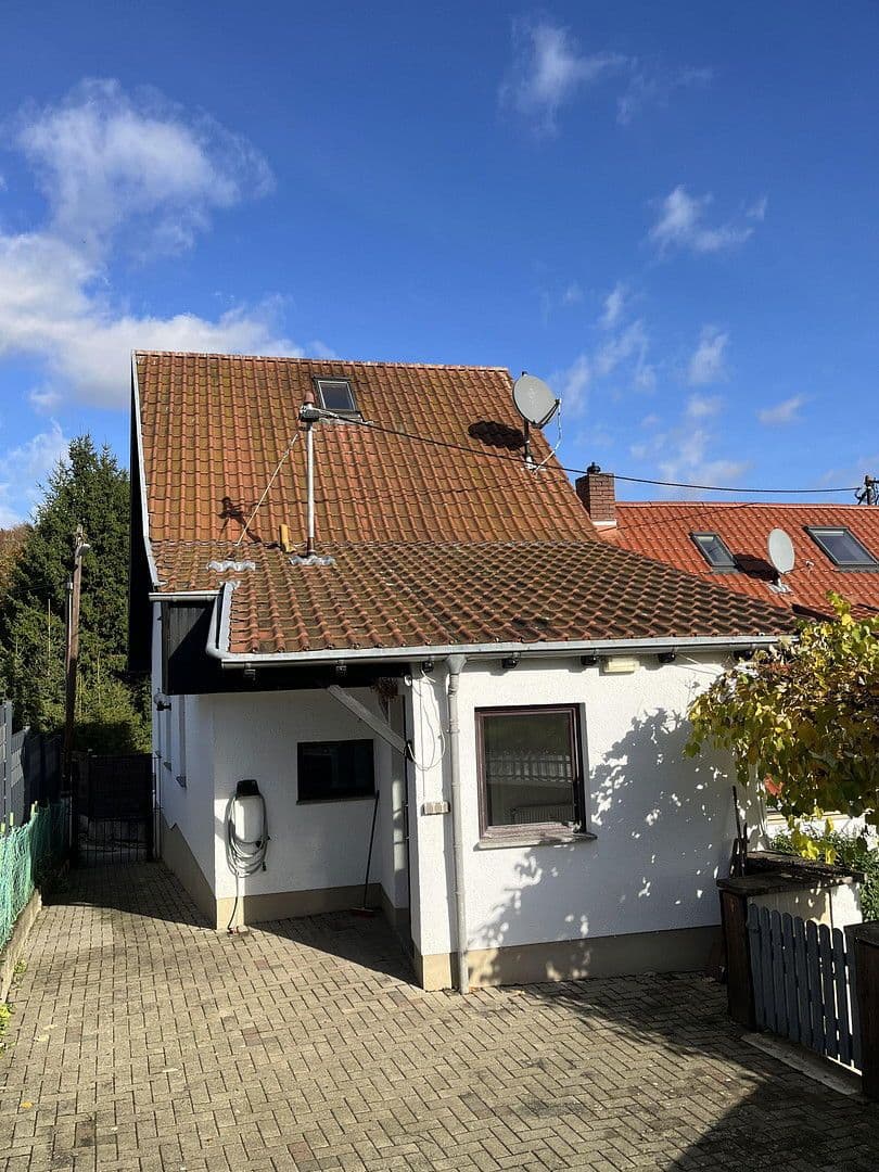 Predaj domu 307 m², pozemek 500 m², Auf der Adt 10, Saarbrücken, Sársko Predaj domu 307 m², pozemek 500 m², Auf der Adt 10, Saarbrücken, Sársko